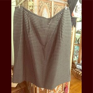 Jones New York  houndstooth wool skirt